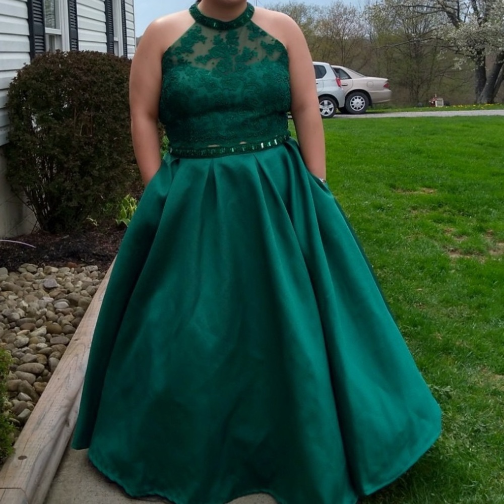 plus size prom dress